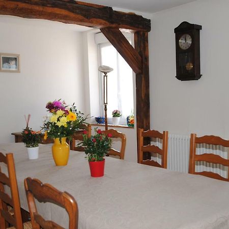 Bed and Breakfast La Janenquelle Sarry  Esterno foto