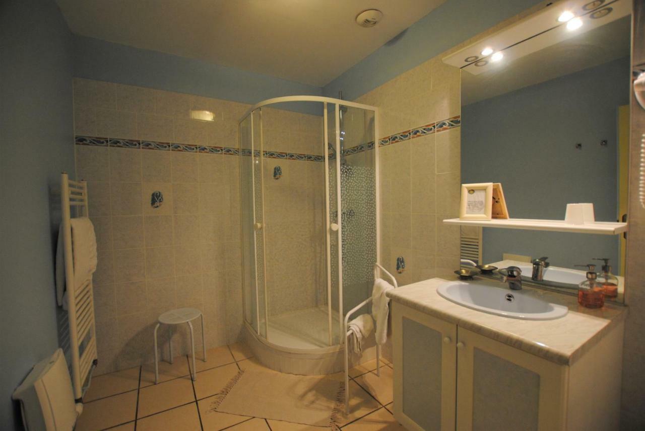 Bed and Breakfast La Janenquelle Sarry  Esterno foto