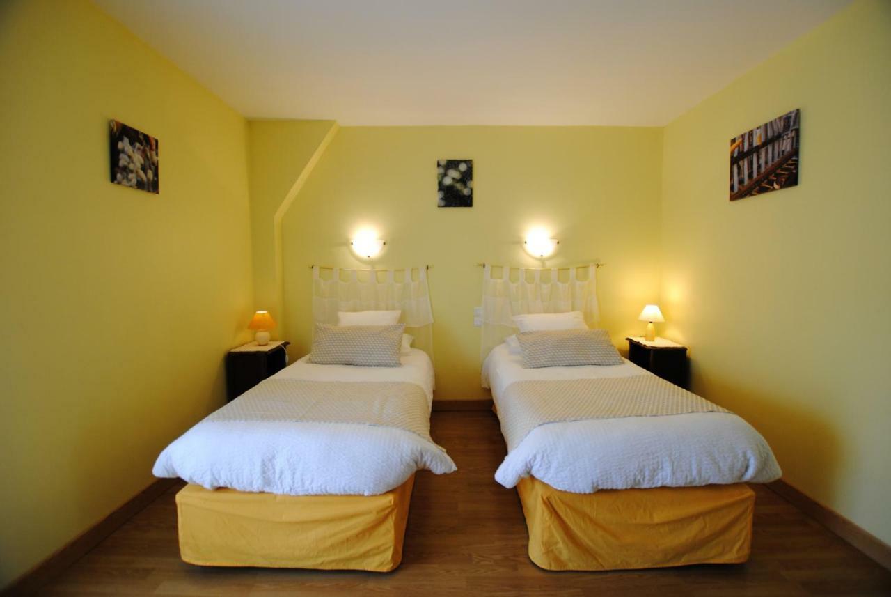 Bed and Breakfast La Janenquelle Sarry  Esterno foto