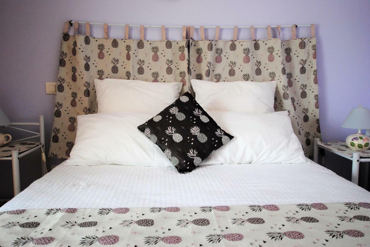 Bed and Breakfast La Janenquelle Sarry  Esterno foto