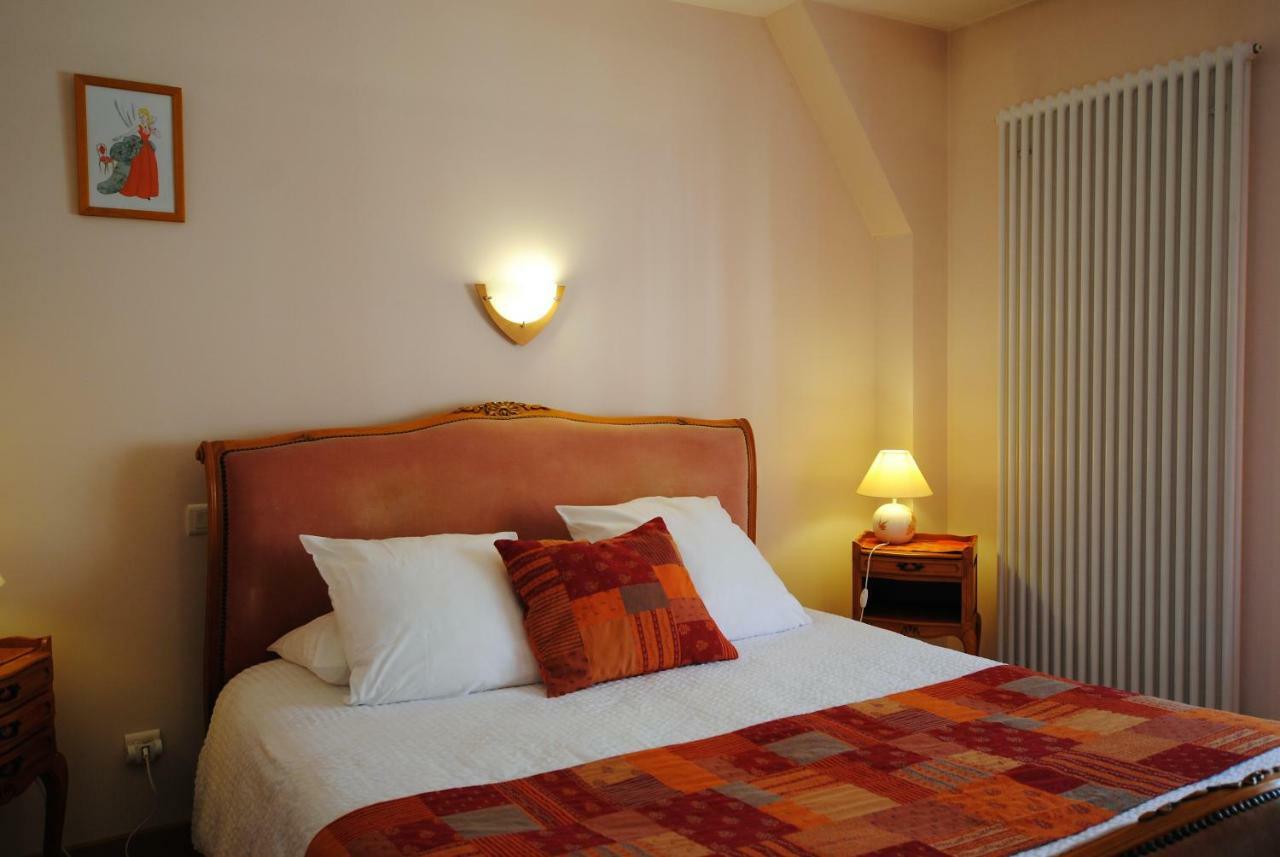 Bed and Breakfast La Janenquelle Sarry  Esterno foto